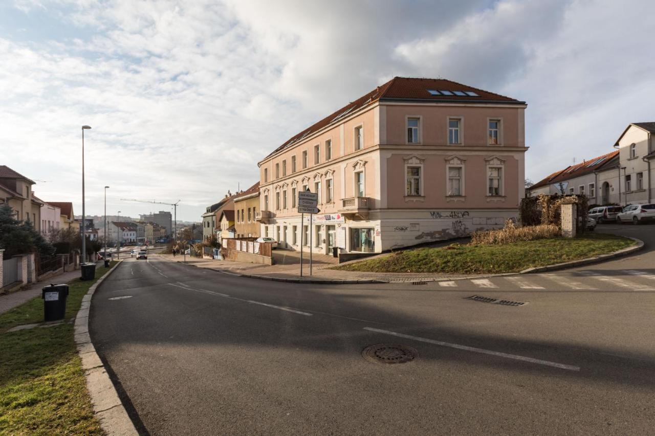 Sunshine Apartment Near The City Center Praga Exterior foto